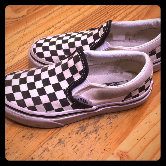 boys checkered vans
